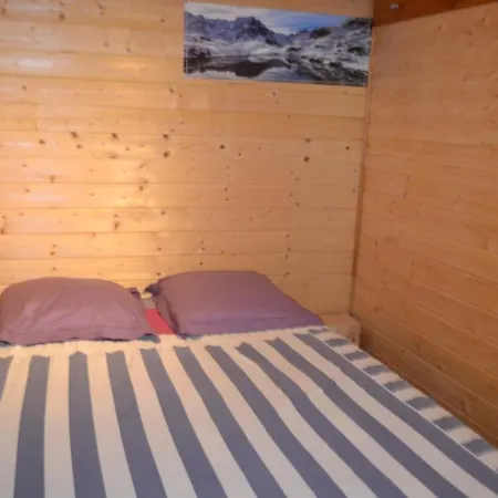 Petit appartement en montagne Saint-Julien-en-Champsaur Extérieur photo